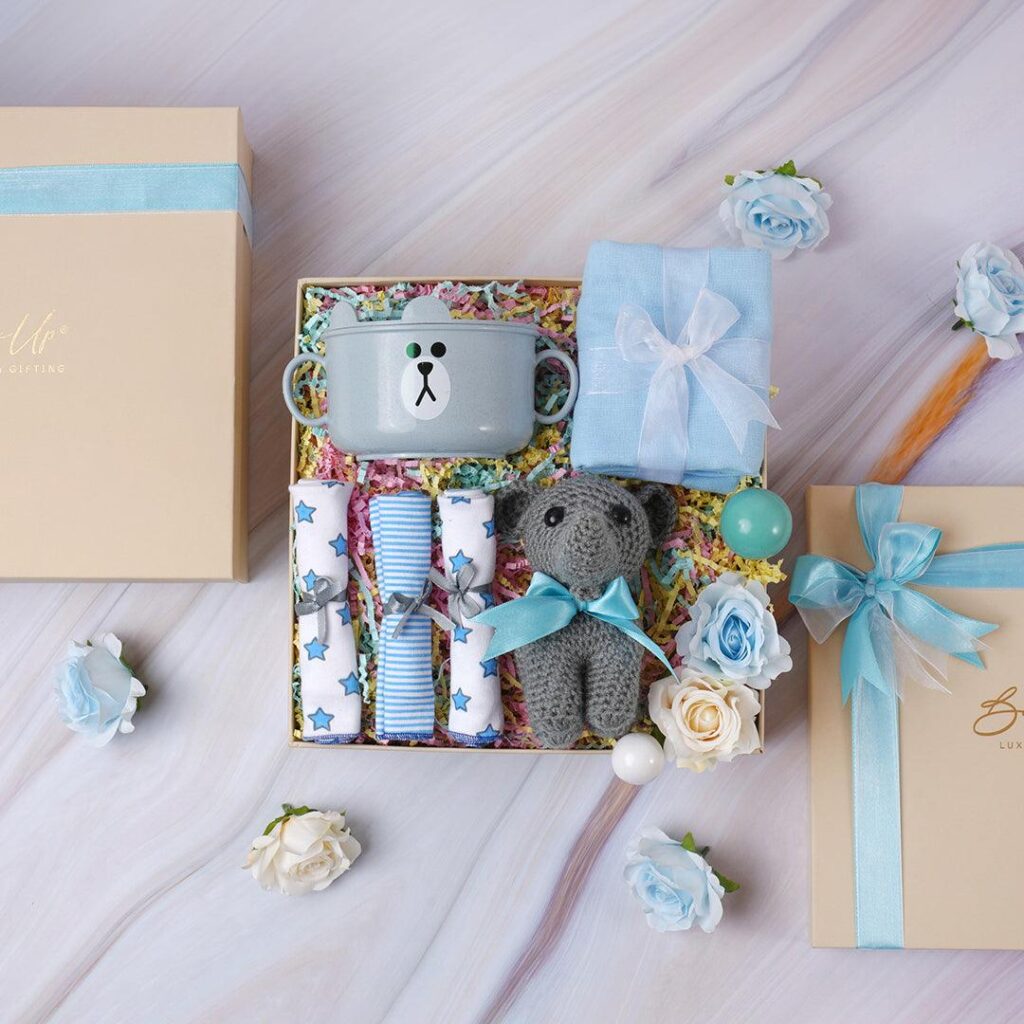 baby gift hamper