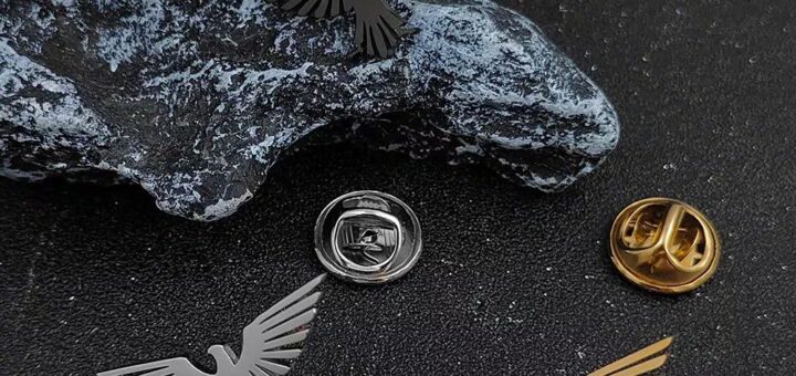 custom lapel pin