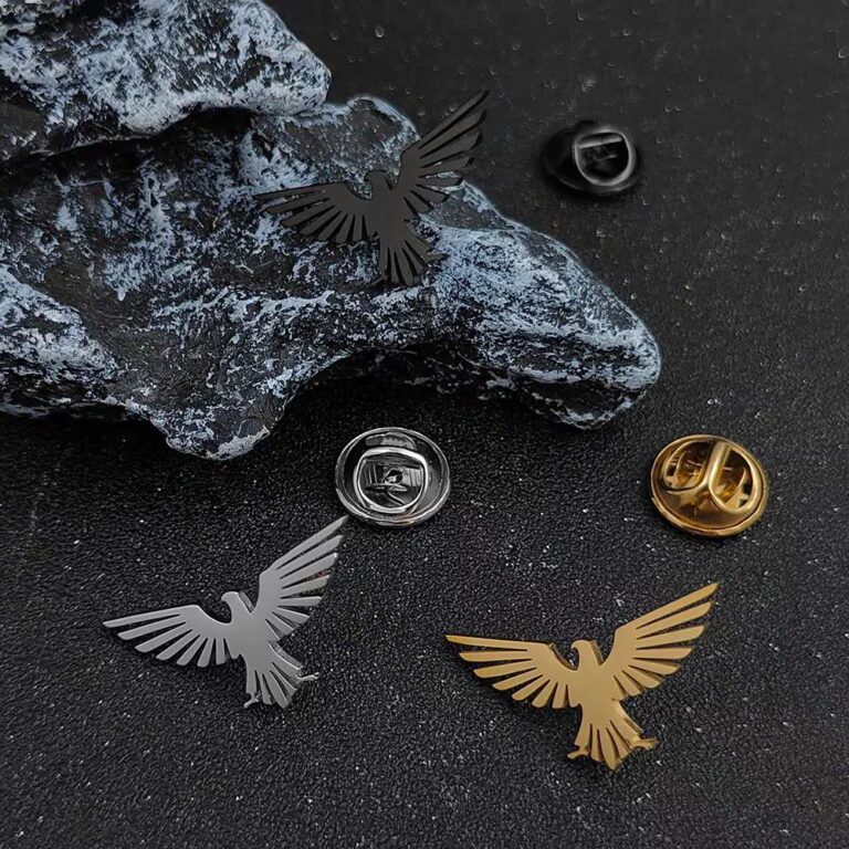 custom lapel pin