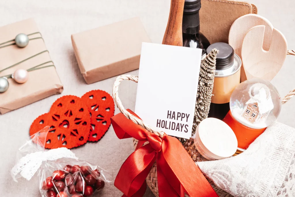 Christmas Gift Boxes vs. Hampers: Which One Should You Choose?
