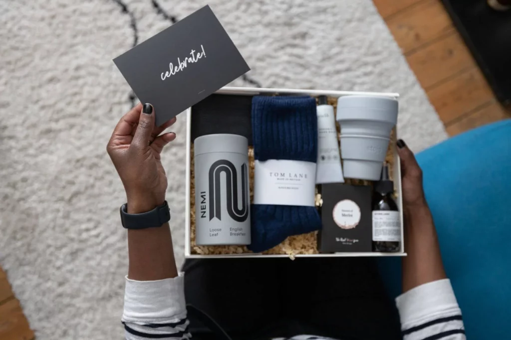 How to Choose the Right Corporate Gift Box for Every Occasion